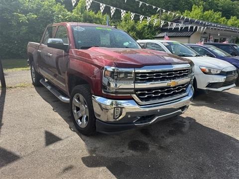 2017 Chevrolet Silverado 1500 4WD Crew Cab 143.5" LTZ w/1LZ