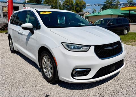 2023 Chrysler Pacifica Touring L FWD