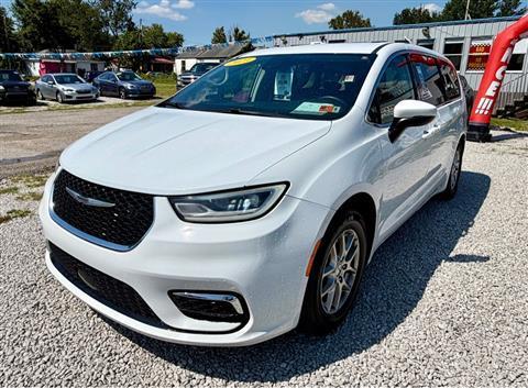 2023 Chrysler Pacifica Touring L FWD