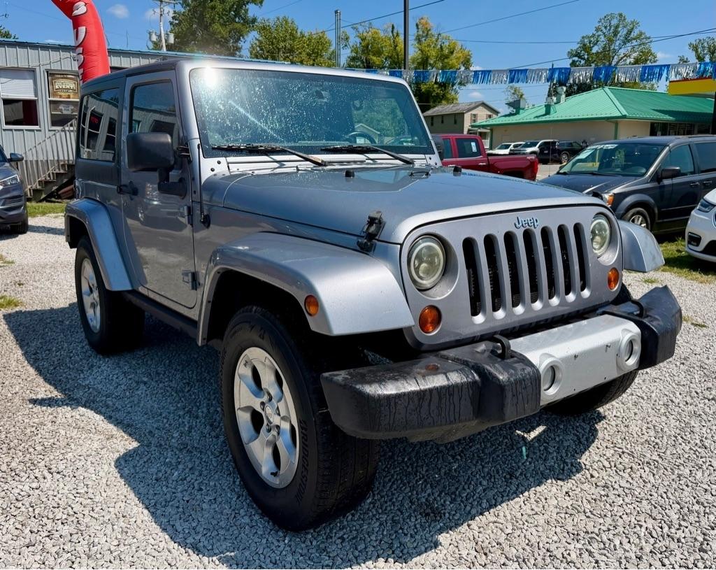 2013 Jeep Wrangler 4WD 2dr Sahara
