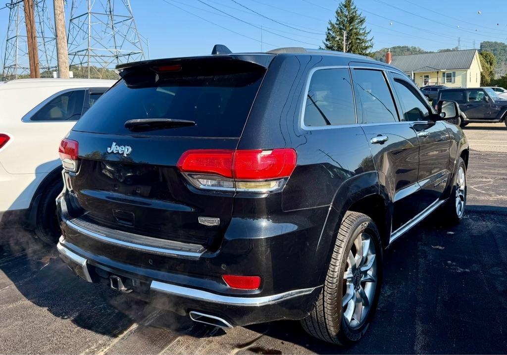 Jeep Grand Cherokee 4WD 4dr Summit 2016
