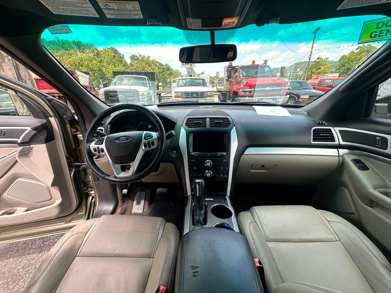 Ford Explorer XLT 4WD 2013