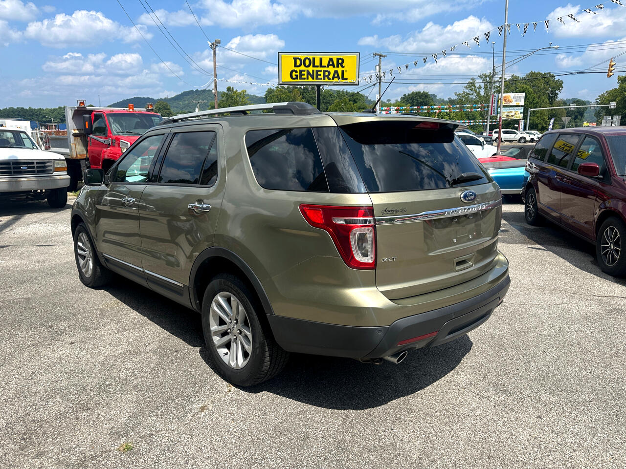 Ford Explorer XLT 4WD 2013