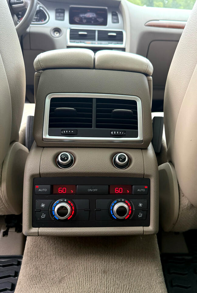 Audi Q7 TDI quattro Premium 2013