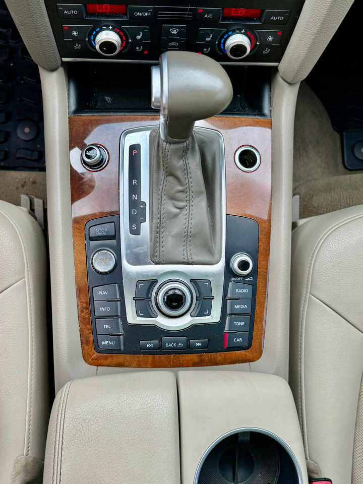 Audi Q7 TDI quattro Premium 2013
