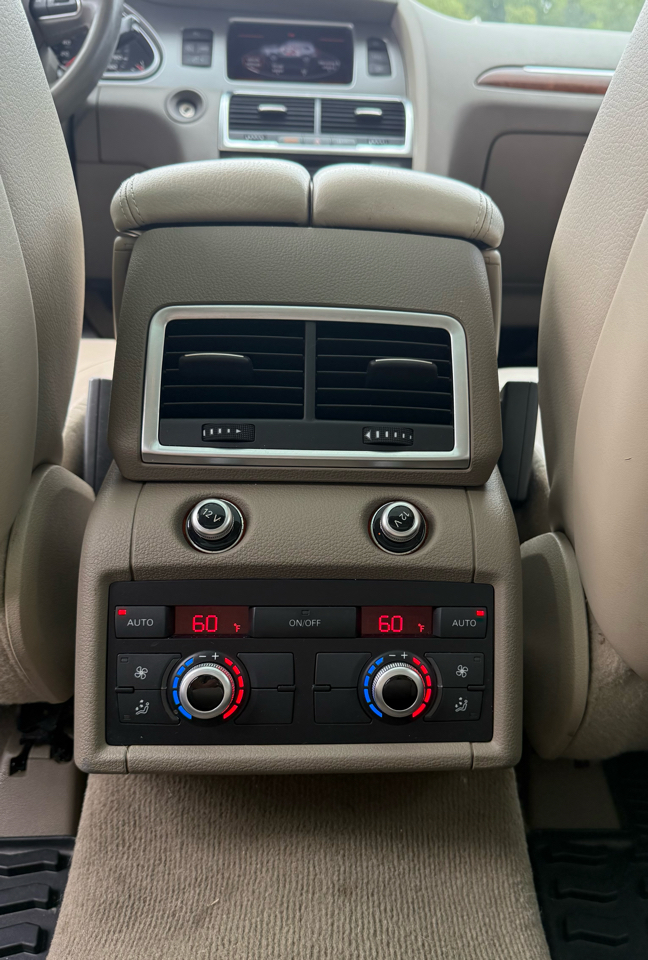 Audi Q7 TDI quattro Premium 2013