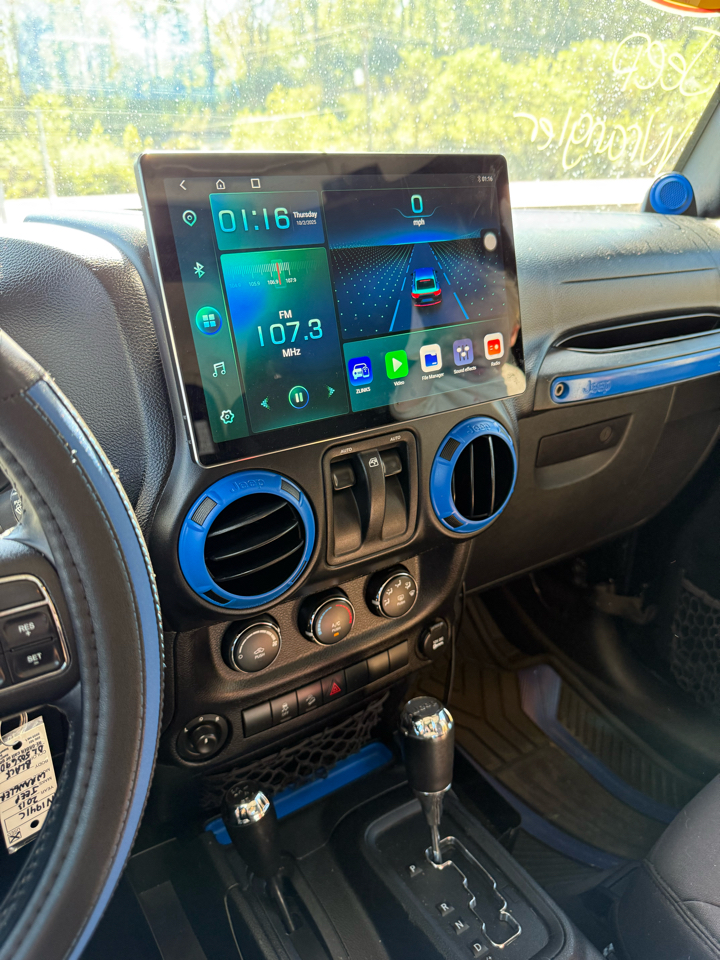 Jeep Wrangler Sport 4WD 2013