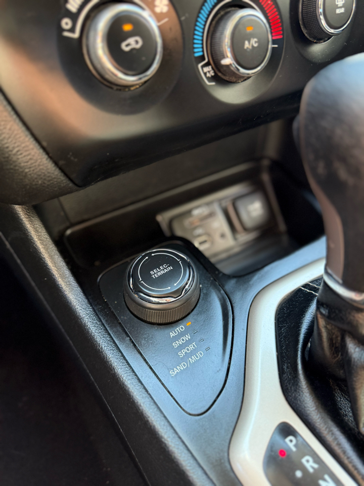 Jeep Cherokee Latitude 4WD 2018