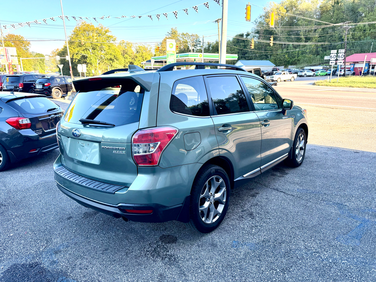 Subaru Forester 2.5i Touring 2016