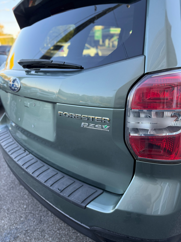 Subaru Forester 2.5i Touring 2016