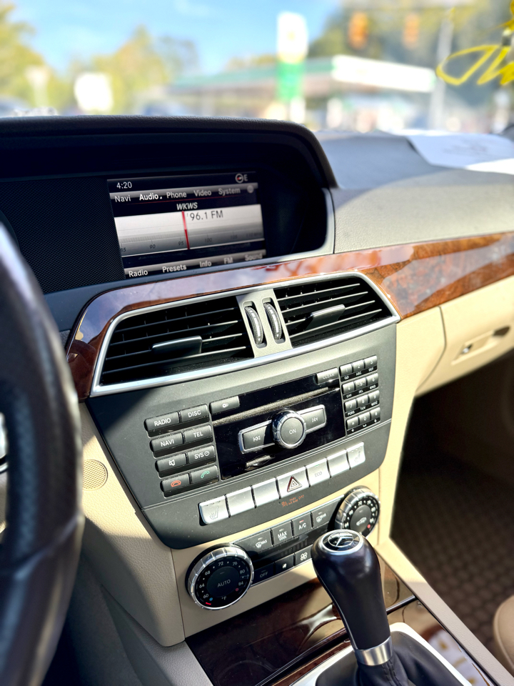 Mercedes-Benz C-Class C300 4MATIC Sport Sedan 2013