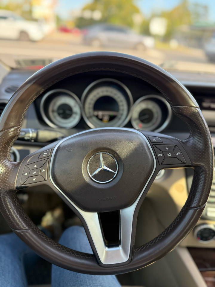 Mercedes-Benz C-Class C300 4MATIC Sport Sedan 2013