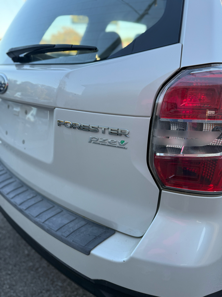 Subaru Forester 2.5i 2014