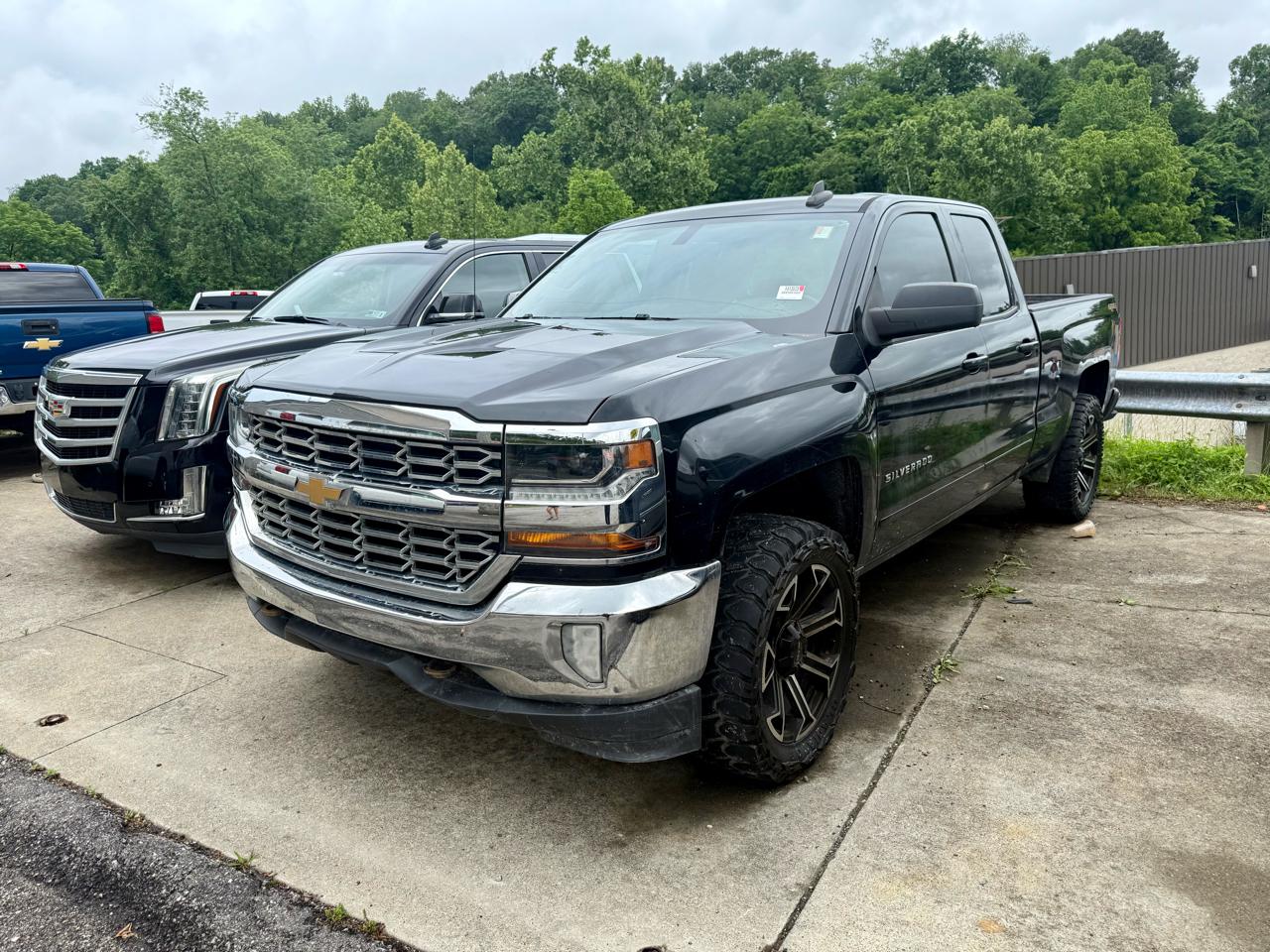 2016 Chevrolet Silverado 1500 LT 4X4 Double Cab Std Box's photo