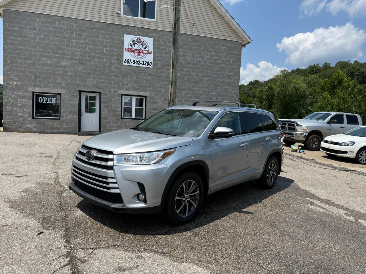 2018 Toyota Highlander XLE 4D SUV AWD