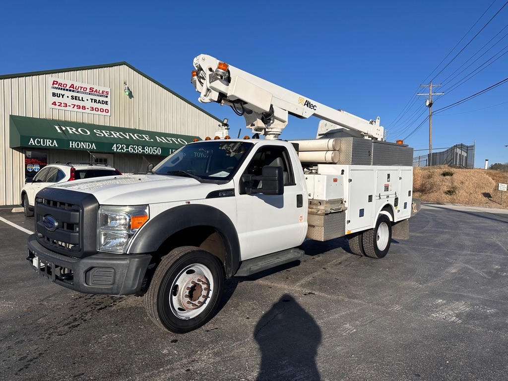 2013 Ford F-450 SD Regular Cab DRW 2WD