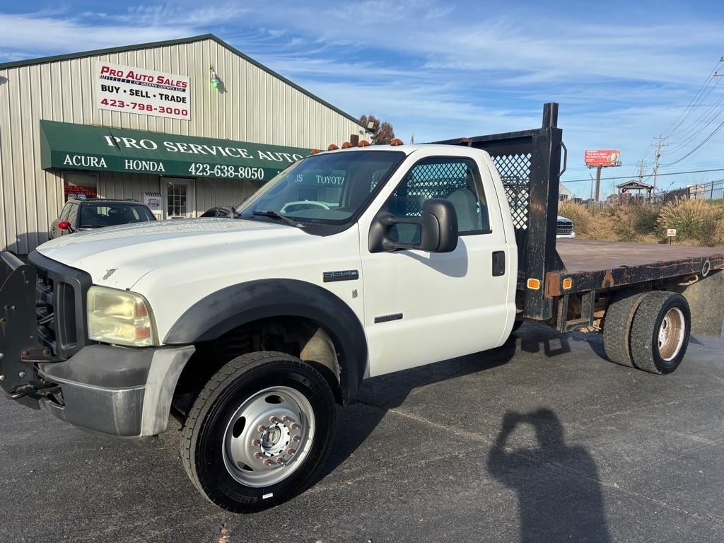 2007 Ford F-550 Regular Cab 4WD DRW