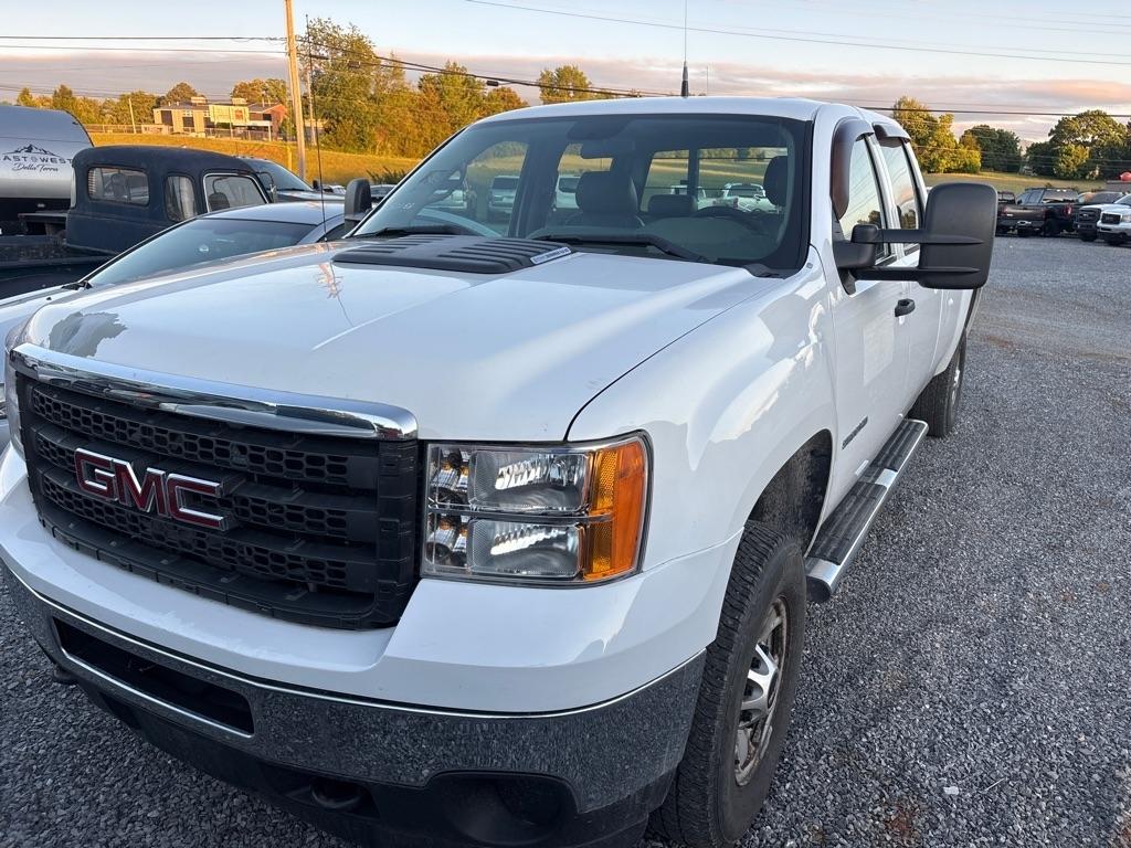 2013 GMC Sierra 4WD Crew Cab 6.5ft Work Truck's photo