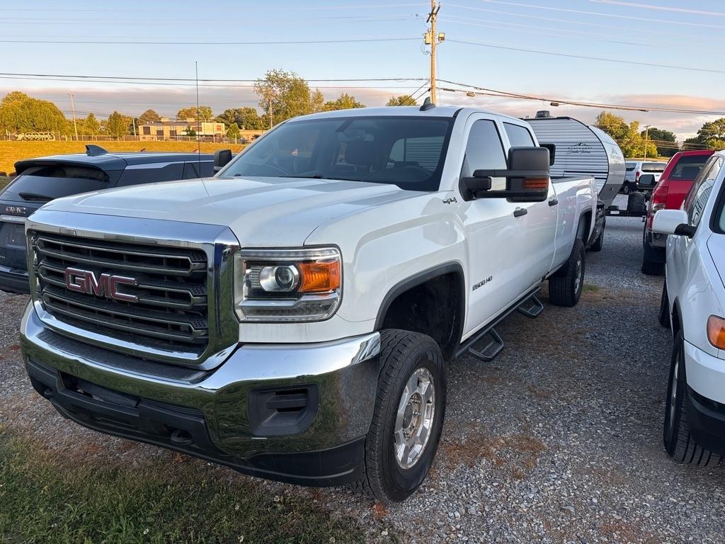 2017 GMC Sierra 4WD Crew Cab Standard Box's photo