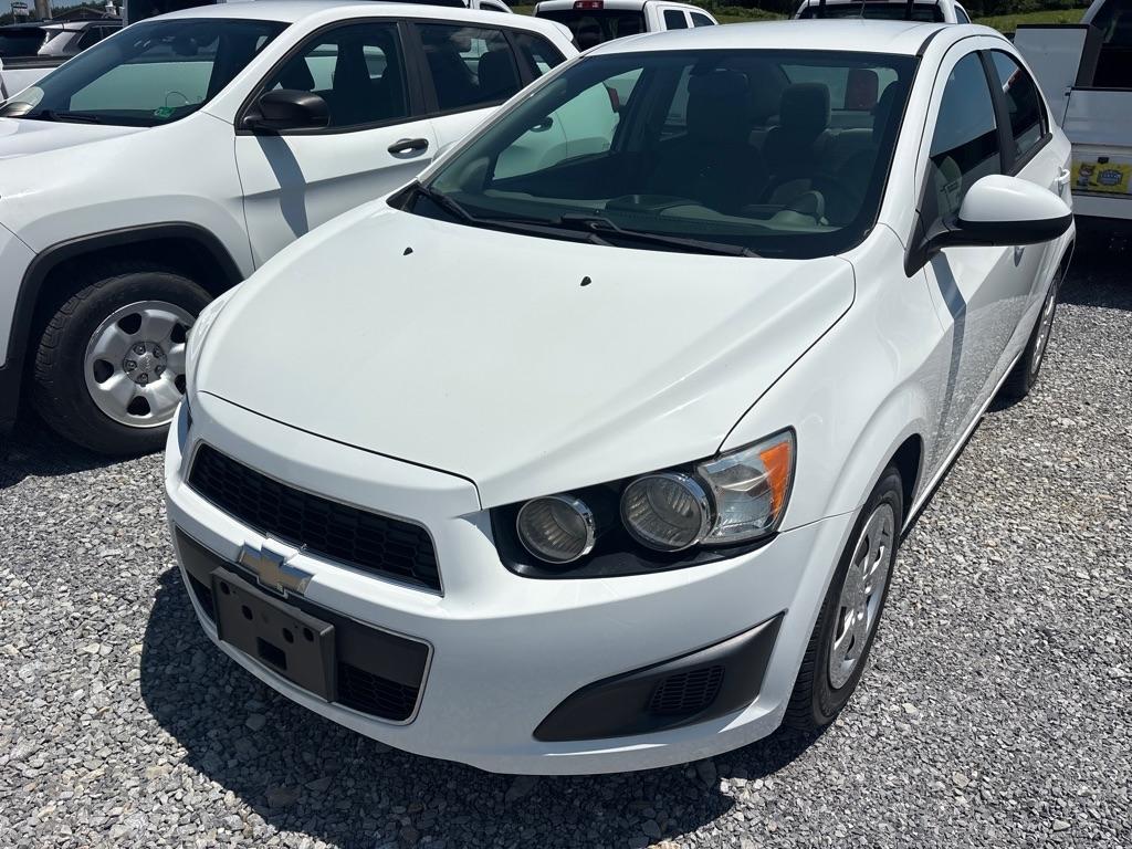 2015 Chevrolet Sonic LS Auto Sedan