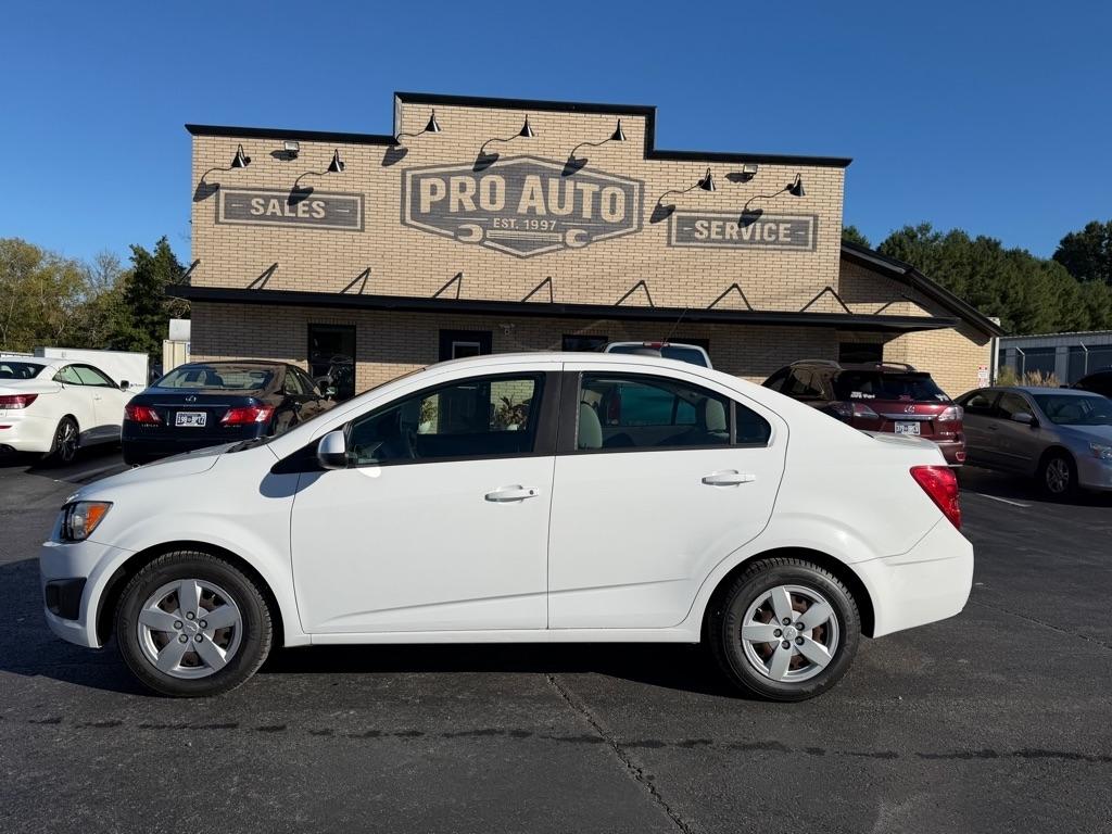 2015 Chevrolet Sonic LS Auto Sedan