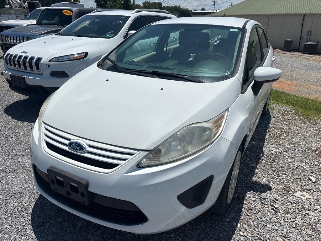 2013 Ford Fiesta S Sedan