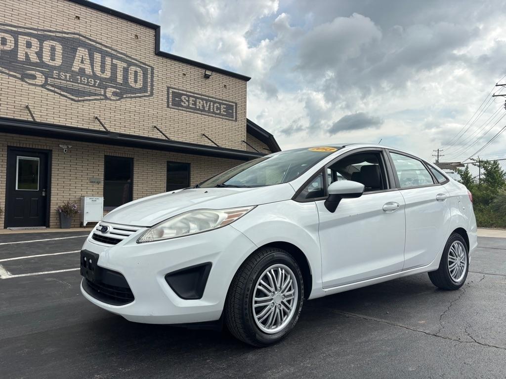 2013 Ford Fiesta S Sedan