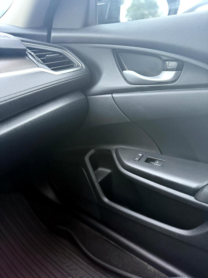 Honda Civic LX Sedan CVT 2020