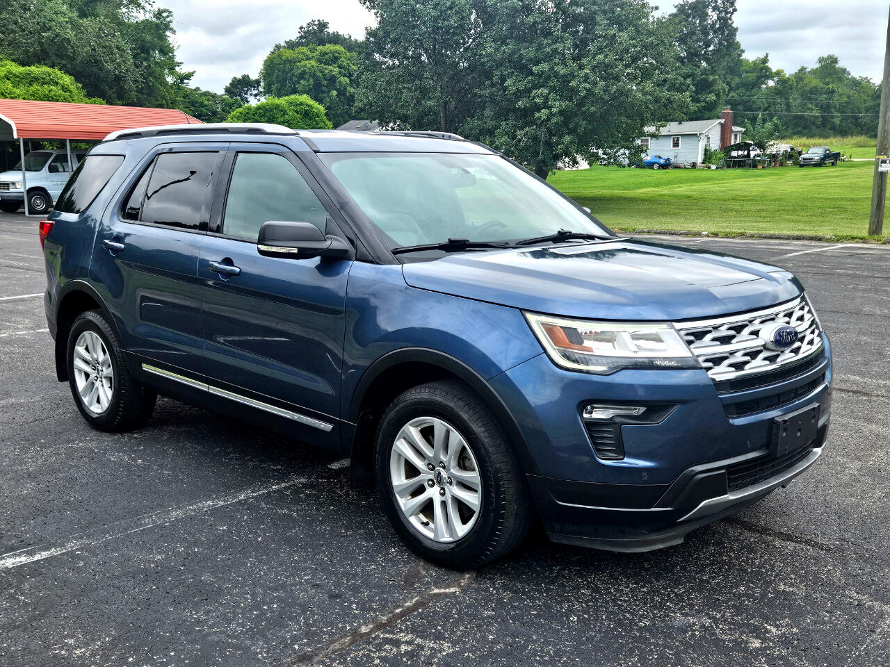 Ford Explorer XLT 4WD 2019