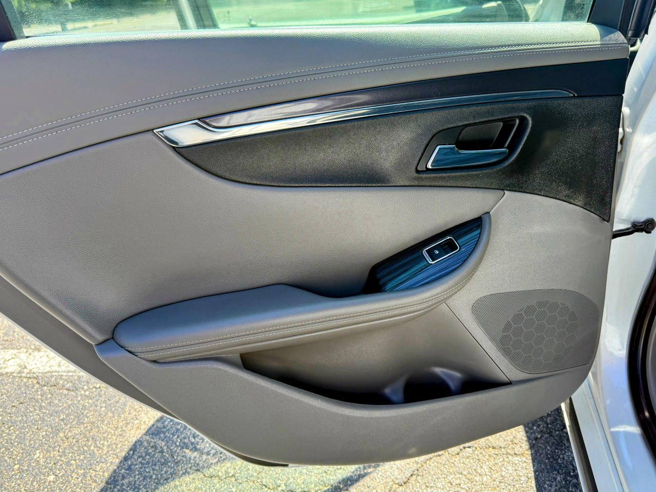 Chevrolet Impala LT 4D Sedan 2018