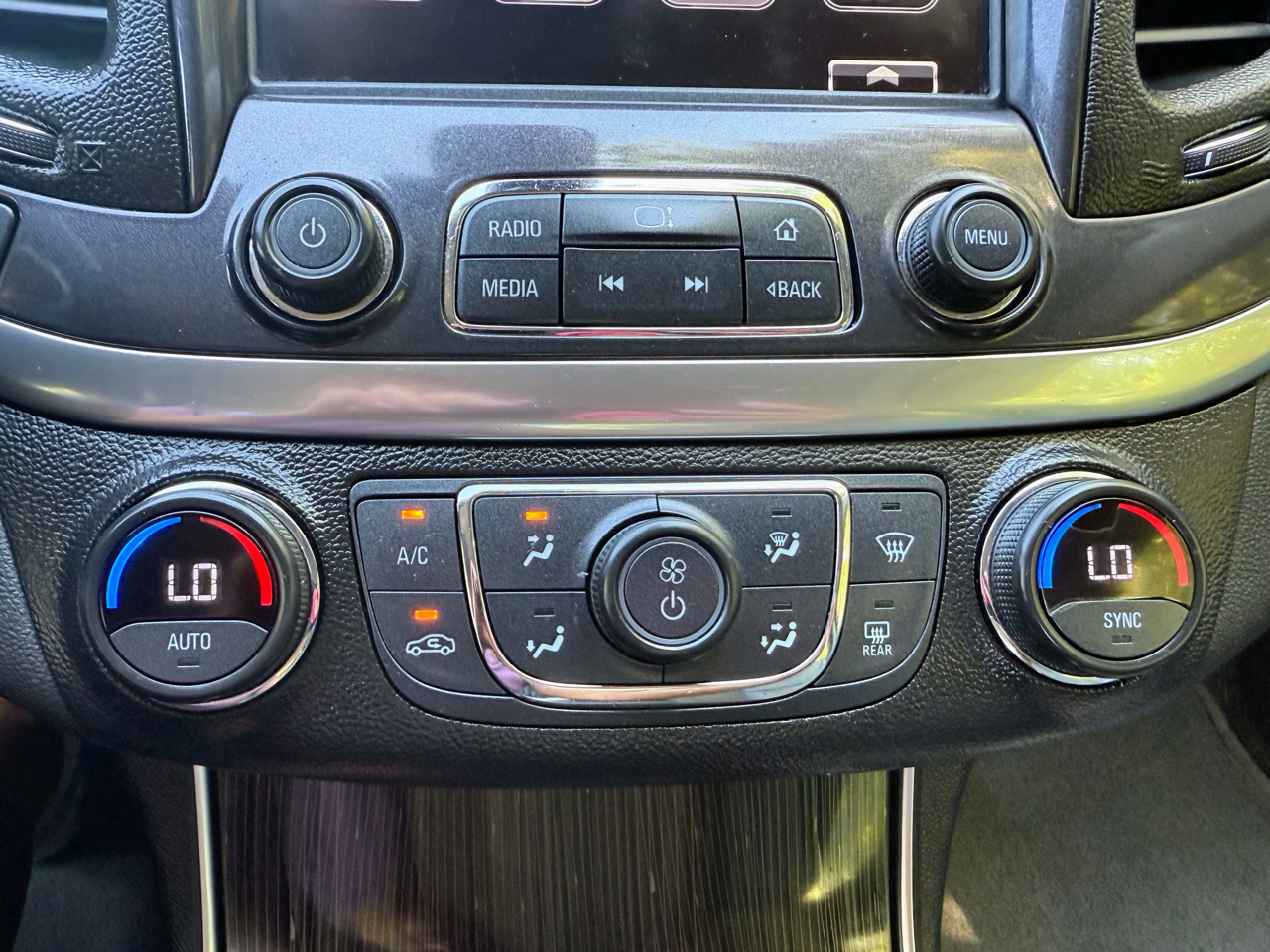 Chevrolet Impala LT 4D Sedan 2018