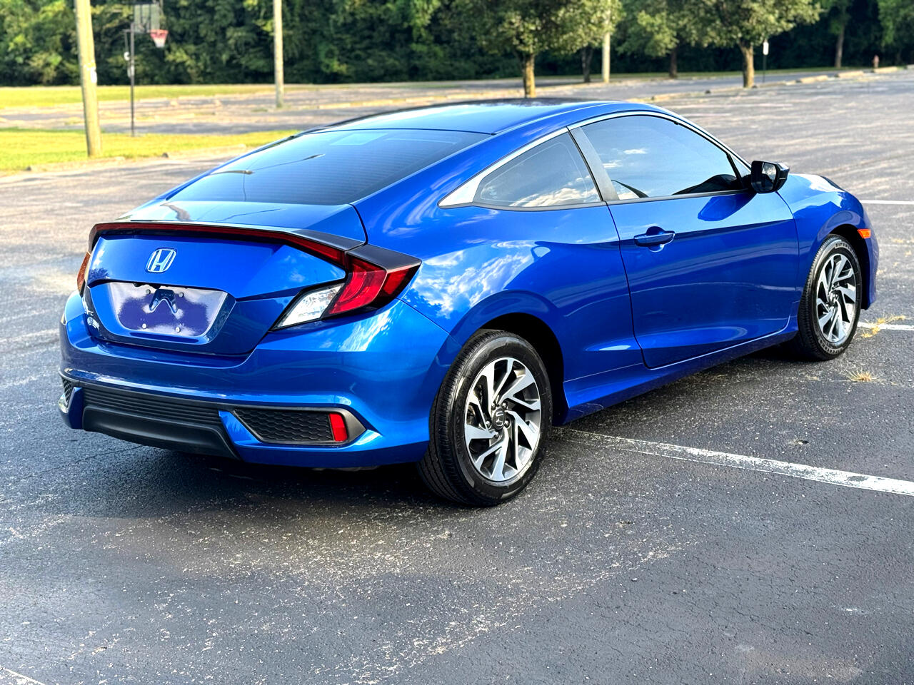 Honda Civic LX Coupe CVT 2019