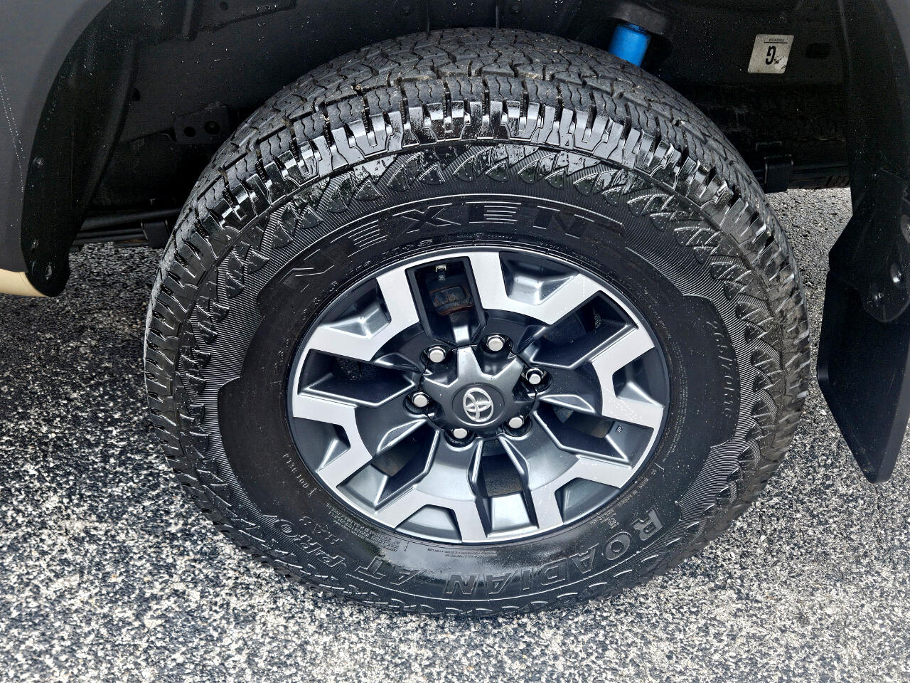 Toyota Tacoma SR5 Double Cab Long Bed V6 6AT 4WD 2019