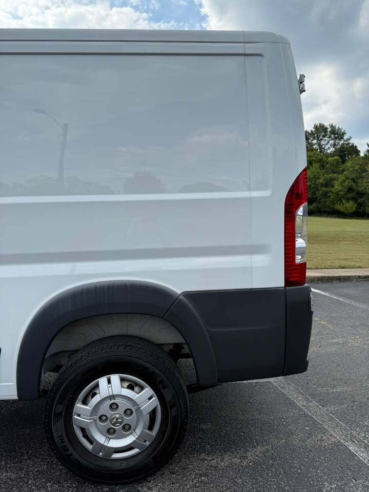 RAM Promaster 1500 Low Roof Tradesman 136-in. WB 2018