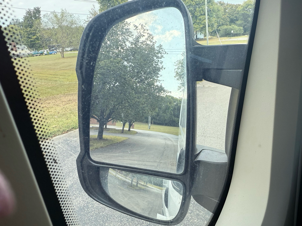 RAM Promaster 1500 Low Roof Tradesman 136-in. WB 2018