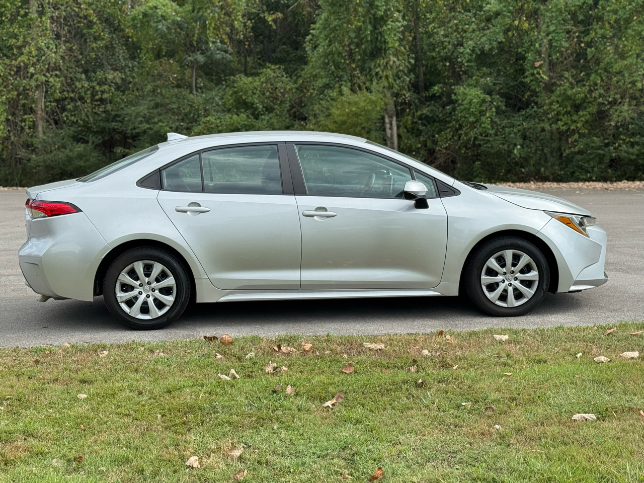 Toyota Corolla LE 2021