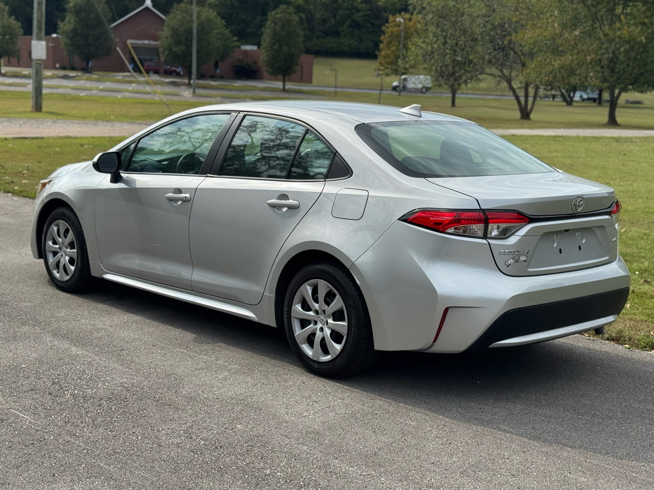 Toyota Corolla LE 2021