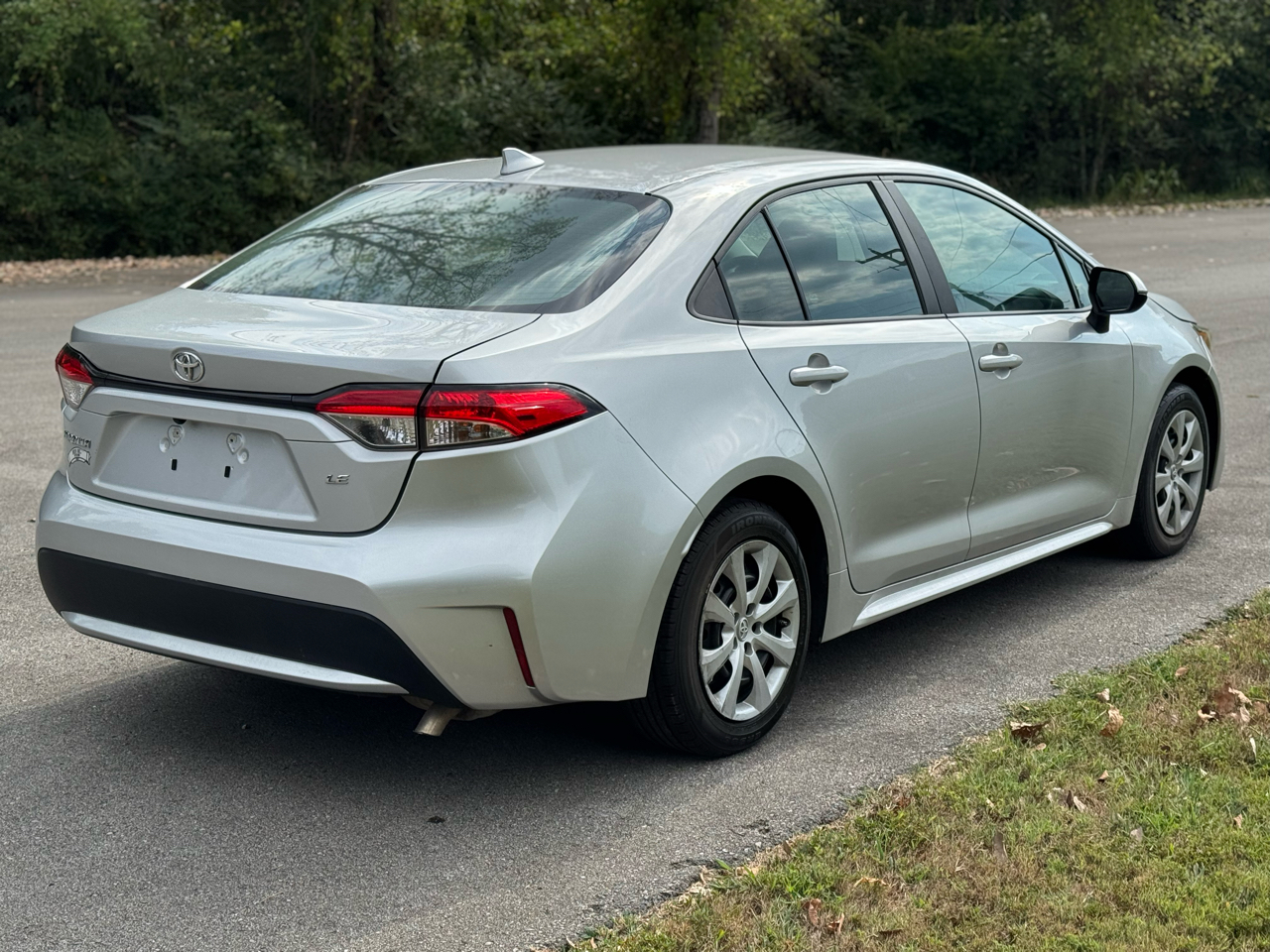 Toyota Corolla LE 2021