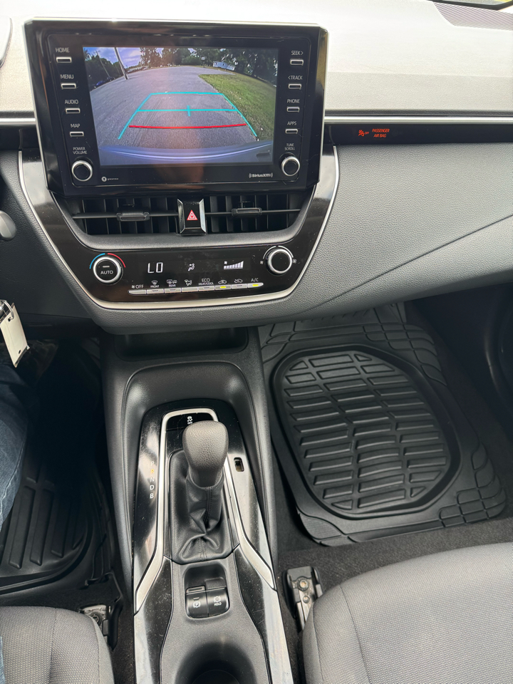 Toyota Corolla LE 2021