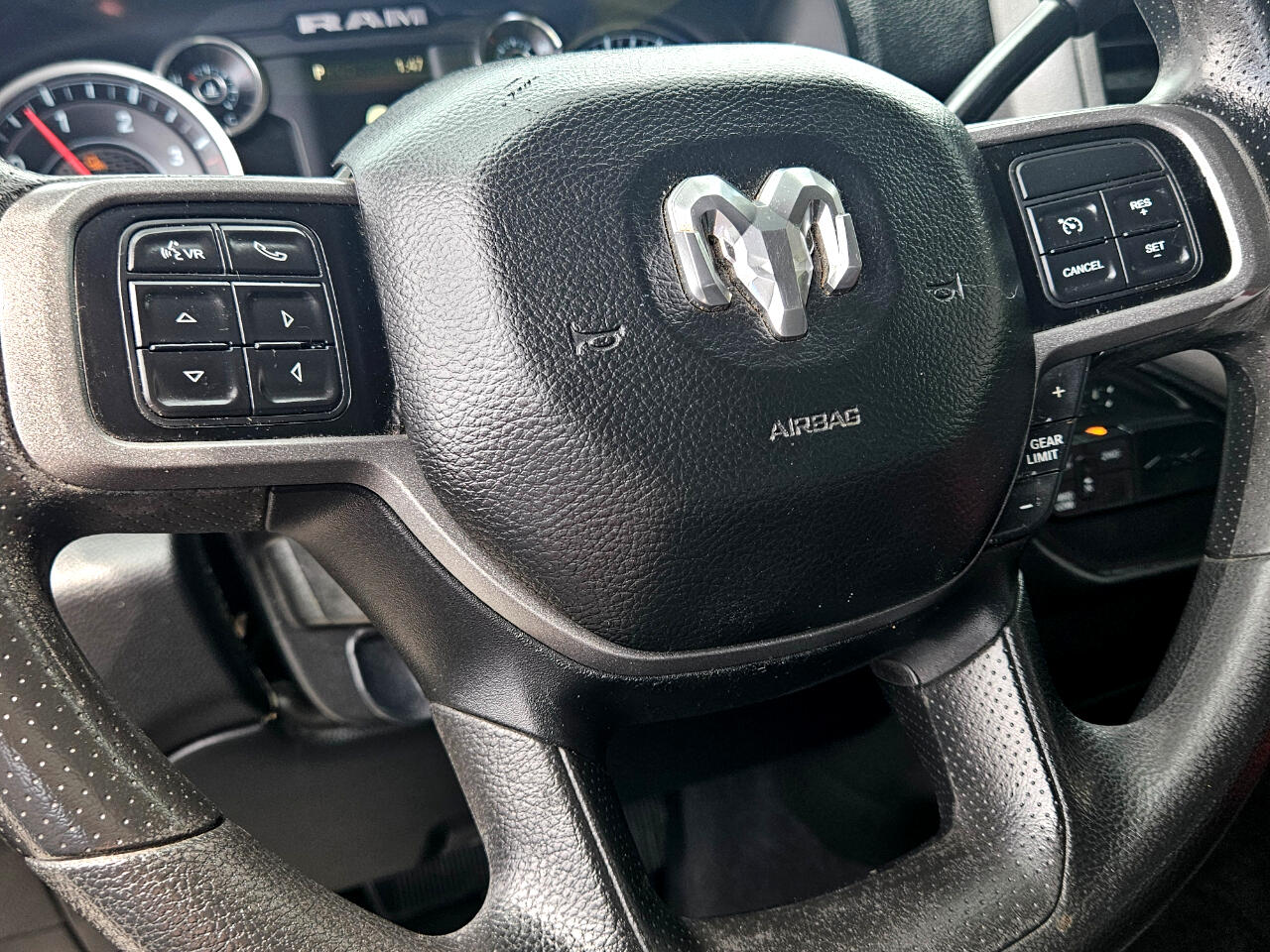 RAM 2500 Tradesman Crew Cab SWB 4WD 2020