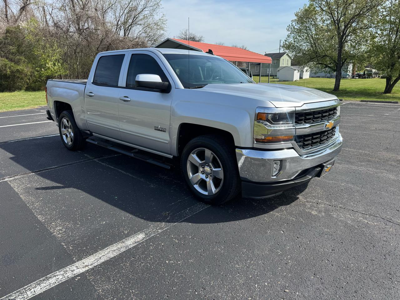 Chevrolet Silverado 1500 LT Crew Cab 2WD 2018