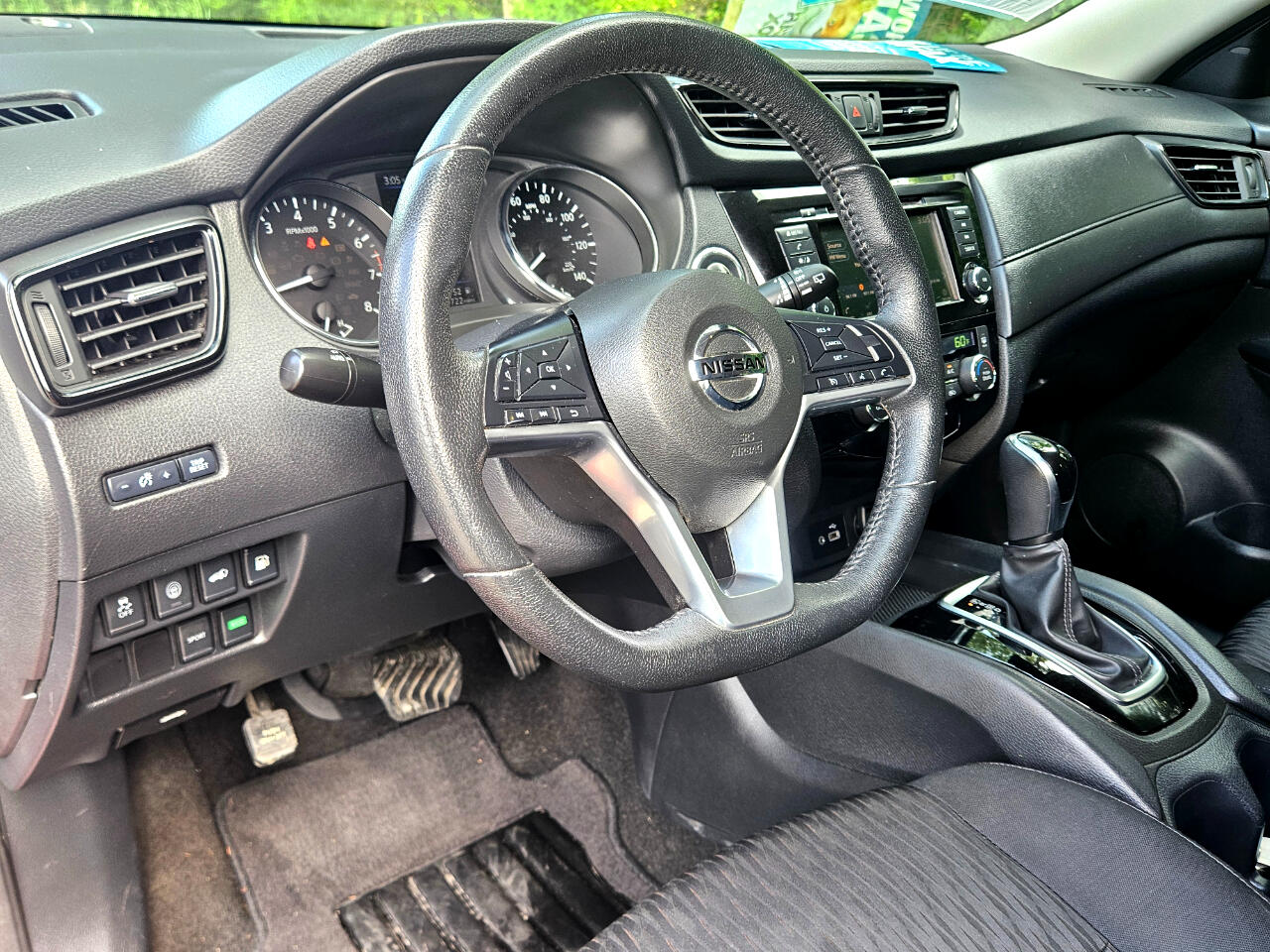 Nissan Rogue SV 4D SUV FWD 2019