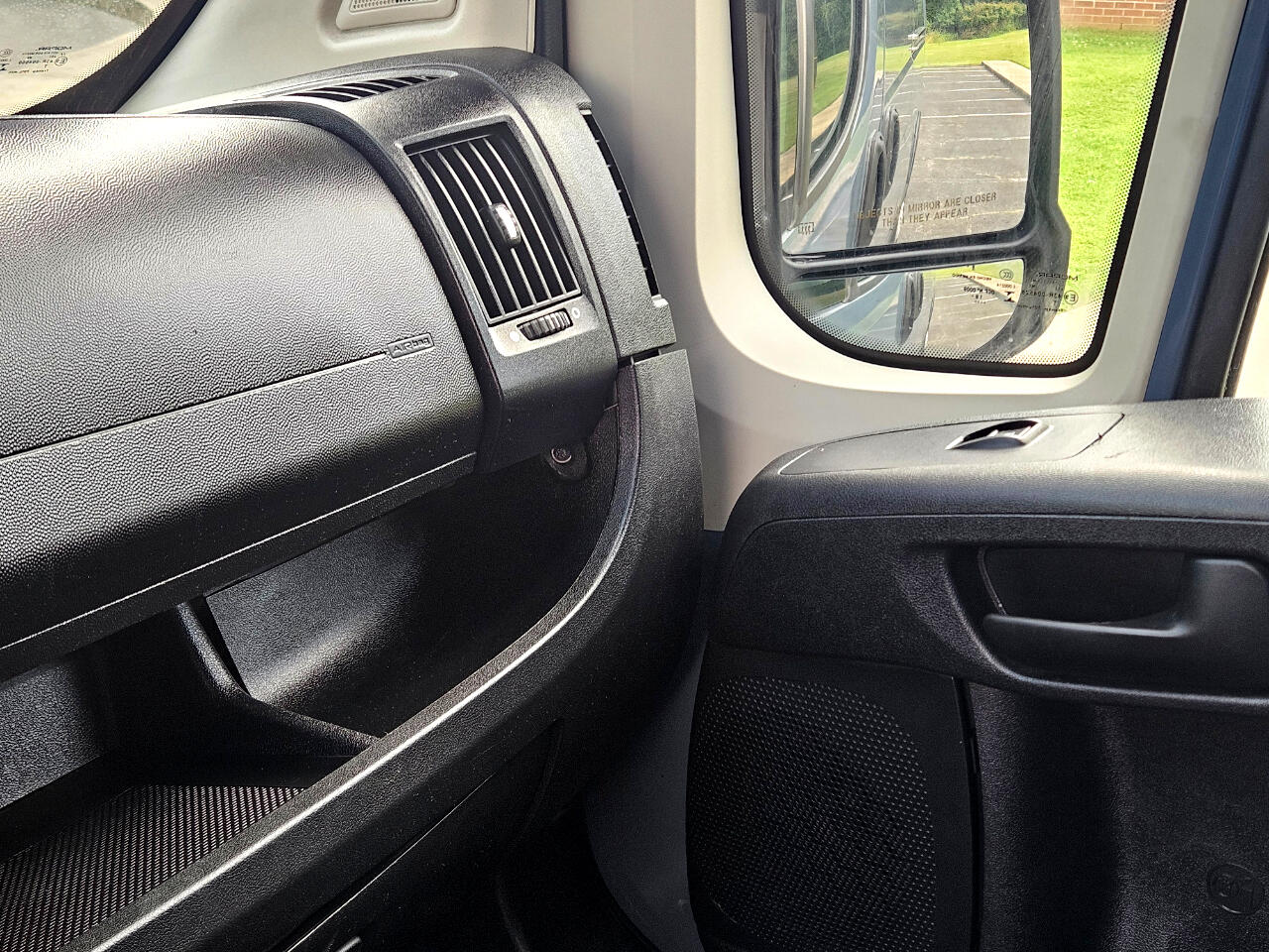 RAM Promaster 2500 High Roof Tradesman 159-in. WB 2019
