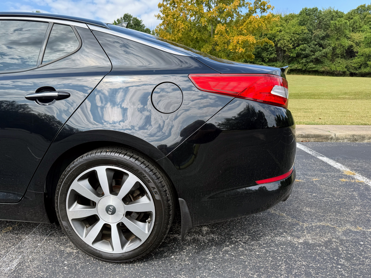 Kia Optima SX Turbo 4D Sedan 2013