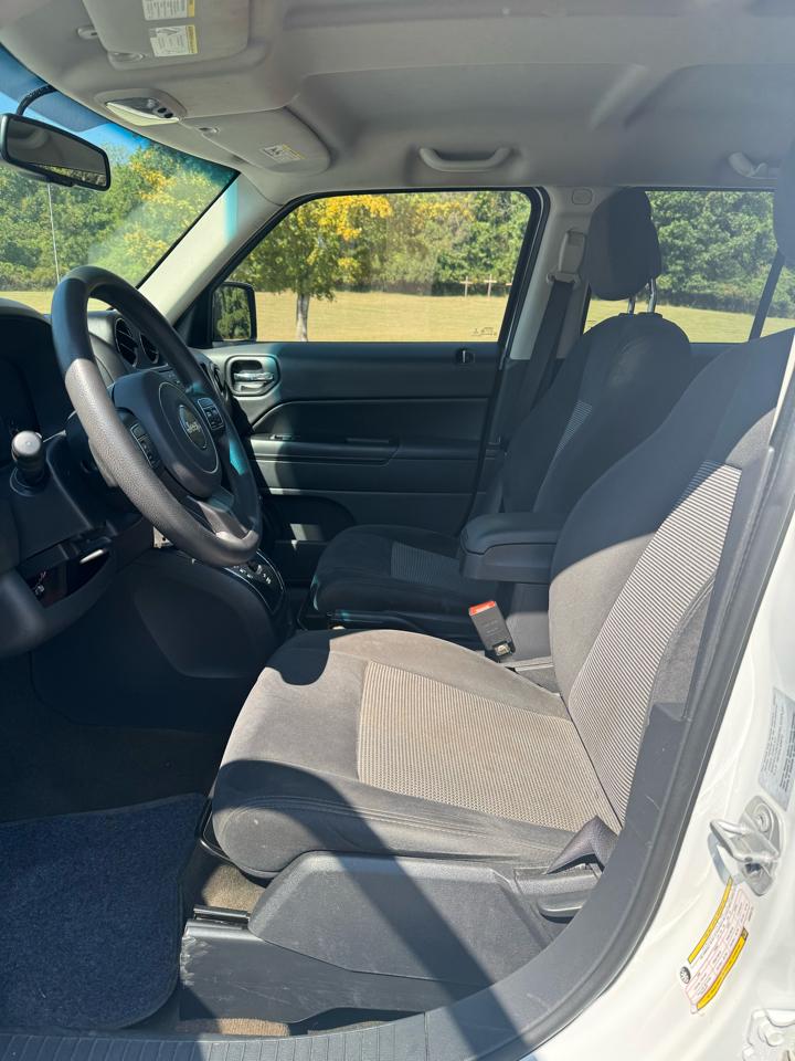 Jeep Patriot Sport 2WD 2016