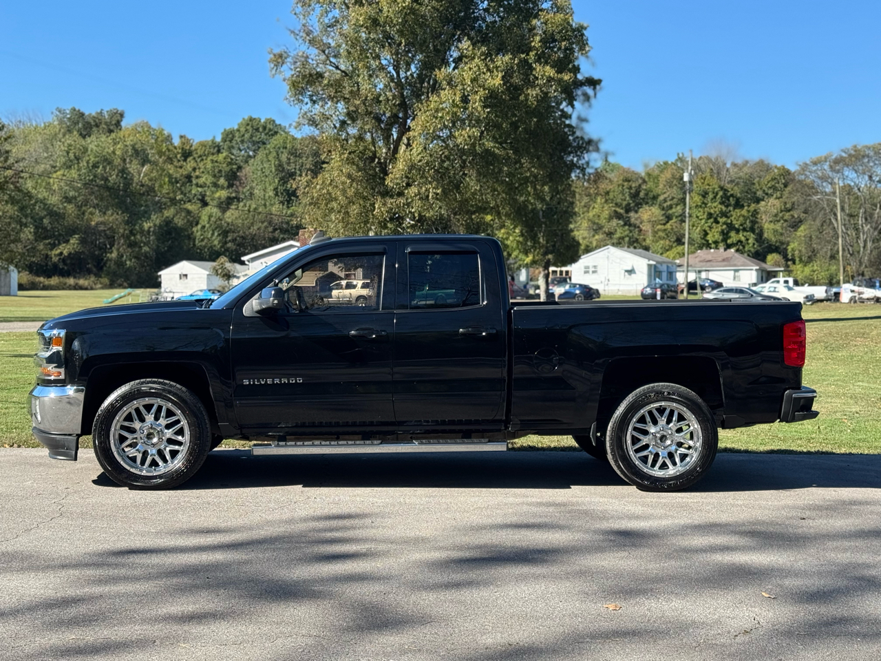 Chevrolet Silverado 1500 LT Double Cab 2WD 2016