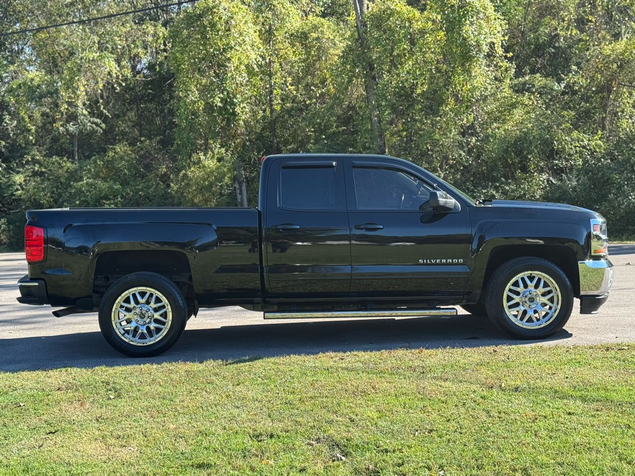 Chevrolet Silverado 1500 LT Double Cab 2WD 2016
