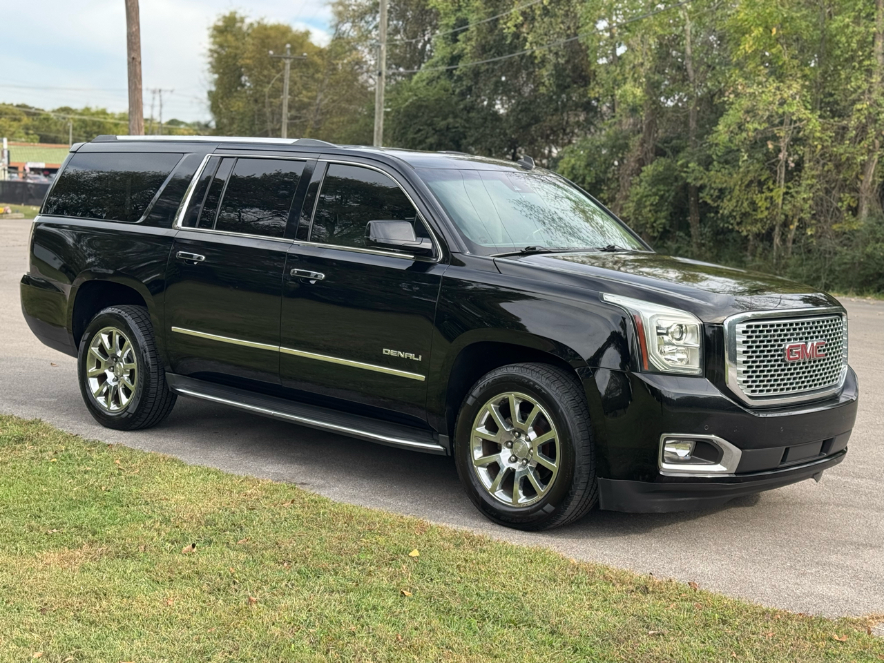 GMC Yukon Denali XL 4WD 2015