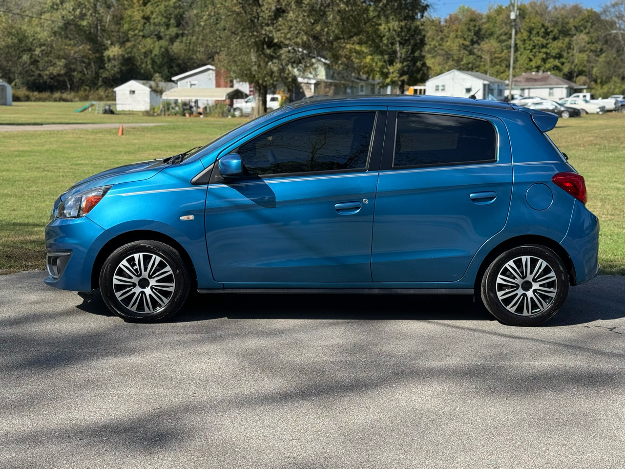 Mitsubishi Mirage ES 5M 2017