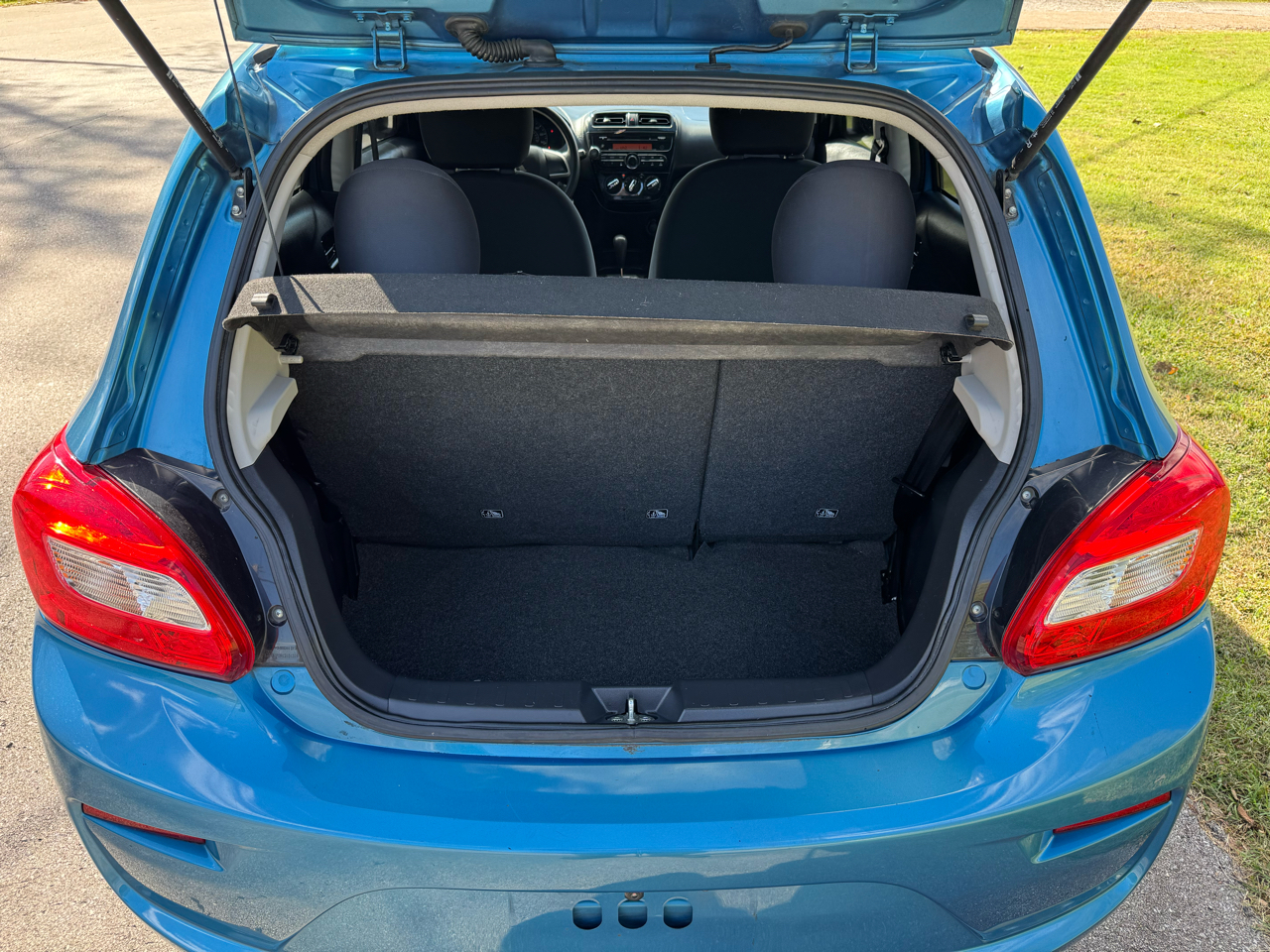 Mitsubishi Mirage ES 5M 2017
